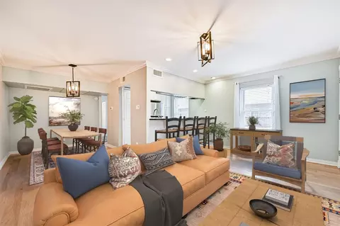 402 Post #201, Galveston, TX 77550