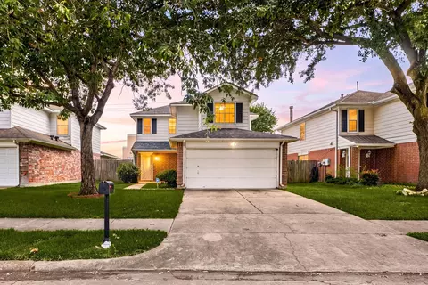 11715 Evesborough Dr, Houston, TX 77099