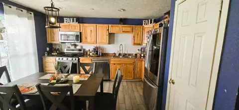 Kitchen - 2303 Spring Dusk Ln, Spring, TX 77373 photo 2 of 2