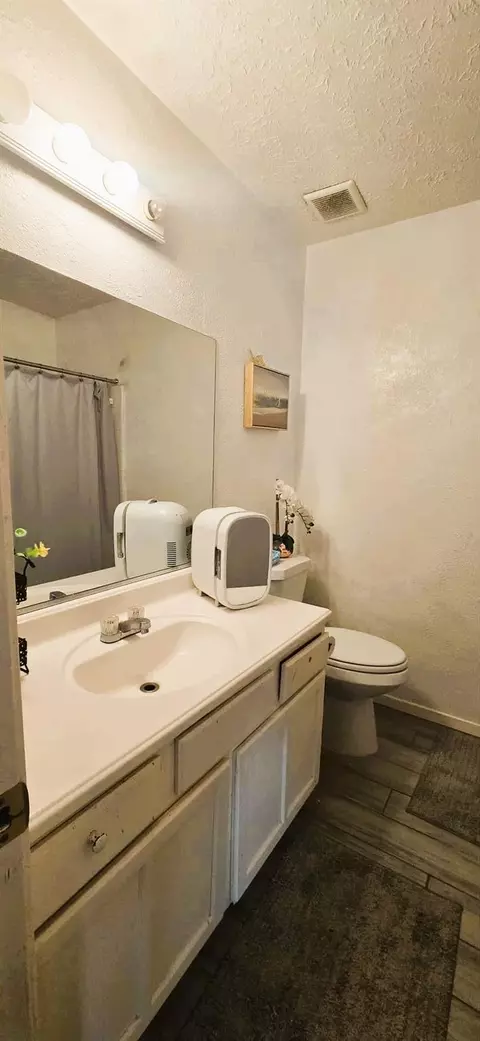 Bath - 2303 Spring Dusk Ln, Spring, TX 77373 photo 1 of 1