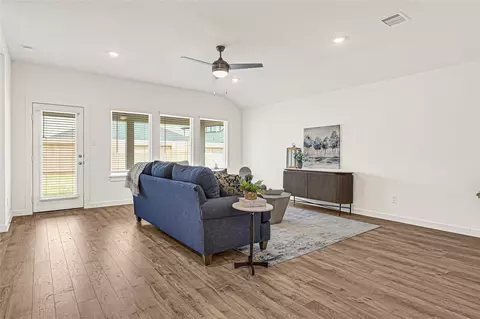 Living - 31202 Henry Ridge Dr, Fulshear, TX 77441 photo 1 of 3
