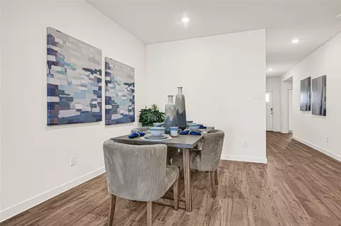 Dining - 31202 Henry Ridge Dr, Fulshear, TX 77441 photo 2 of 2