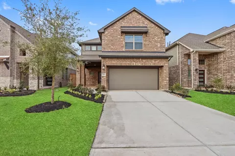 7011 Golden Groundsel Dr, Katy, TX 77493