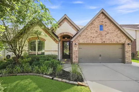 279 Capriccio Ln, Montgomery, TX 77316