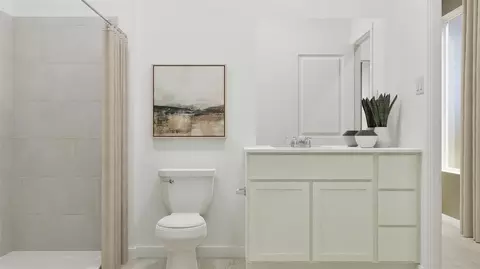 Bath - 1930 Starlight St, Angleton, TX 77515 photo 2 of 3