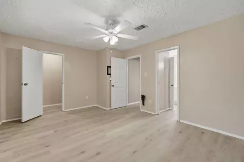 Bedroom - 5421 Diane Ct, Spring, TX 77373 photo 1 of 6