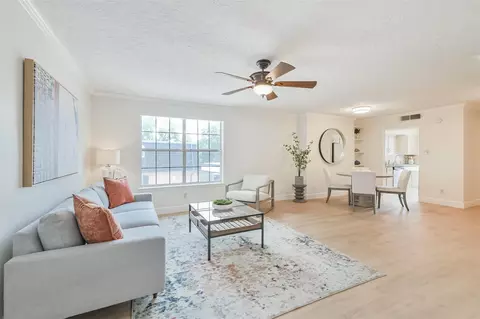 9003 Gaylord St #11, Houston, TX 77024
