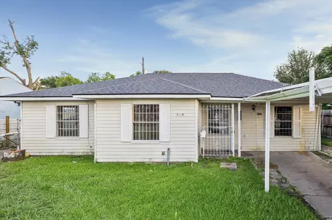 7119 Long Point Rd, Houston, TX 77055
