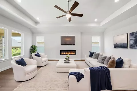 Living - 10025 Larkin Cv, Willis, TX 77318 photo 6 of 6