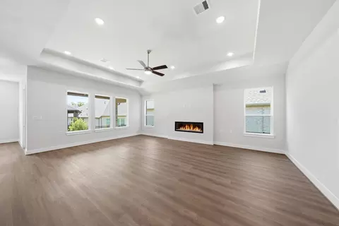 Living - 10025 Larkin Cv, Willis, TX 77318 photo 4 of 6