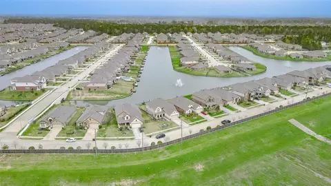 View/Area - 3719 Lake Bend Shore Dr, Spring, TX 77386 photo 3 of 6