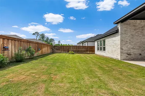 Exterior - 28314 Emerald Bnd, Spring, TX 77386 photo 4 of 5