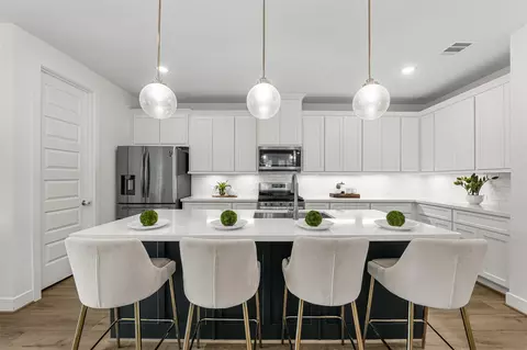 Kitchen - 28314 Emerald Bnd, Spring, TX 77386 photo 1 of 3