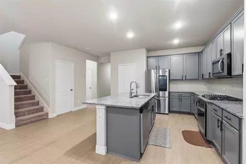 119 Buttonwood Ct, Willis, TX 77318