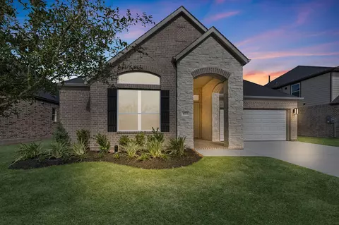 4511 Breezewood Dr, Rosenberg, TX 77471