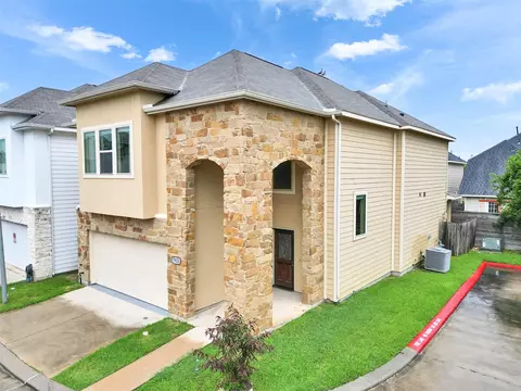 7923 Ashford Trace Dr, Houston, TX 77072