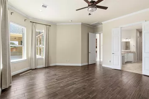 Bedroom - 9806 Reflection Point Dr, Cypress, TX 77433 photo 7 of 8