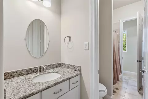 Bath - 9806 Reflection Point Dr, Cypress, TX 77433 photo 1 of 5