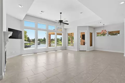 Living - 9806 Reflection Point Dr, Cypress, TX 77433 photo 3 of 6