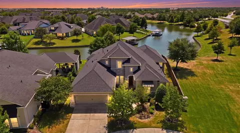 View/Area - 9806 Reflection Point Dr, Cypress, TX 77433 photo 1 of 4