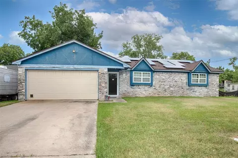 3000 2nd Ave N, Texas City, TX 77590