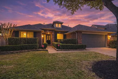 26823 Temple Park Ln, Cypress, TX 77433