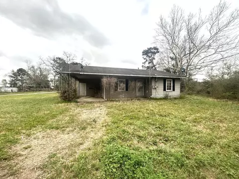 9122 Tulane Rd, Orange, TX 77630