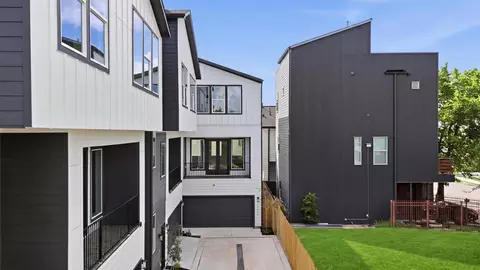 3610 Bastrop St, Houston, TX 77004