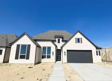 12115 Lake View Blvd, Mont Belvieu, TX 77523
