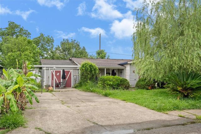2107 Norman St, Pasadena, TX 77506