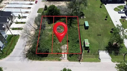 3007 Paul Quinn St, Houston, TX 77091
