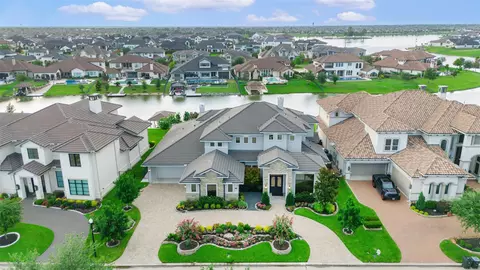 10311 Lookout Lake Ct, Cypress, TX 77433