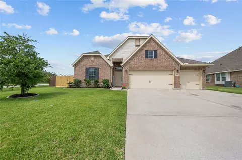 142 San Gabriel Dr, Baytown, TX 77523