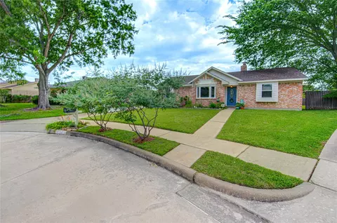11826 Monticeto Ln, Meadows Place, TX 77477