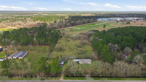 17988 Fm 787 Rd W, Cleveland, TX 77327