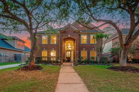 12810 Bedford Falls Dr, Cypress, TX 77429