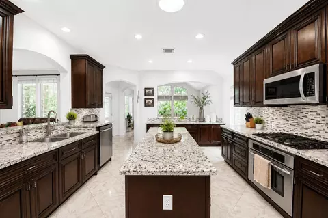21123 Dover Park Ln, Katy, TX 77450