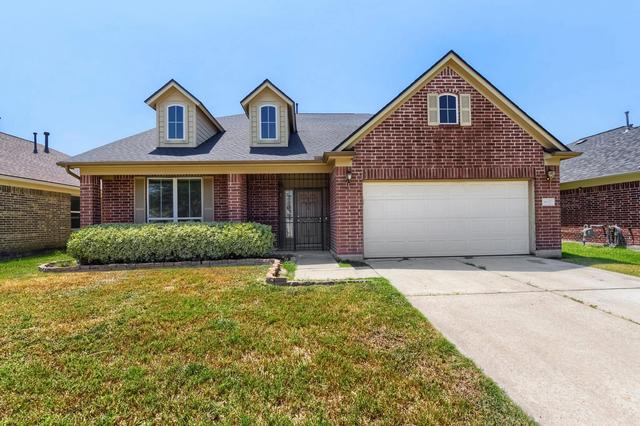 14527 Round Mountain Dr, Houston, TX 77090