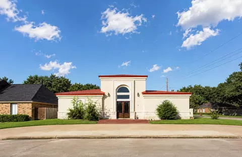 601 Westview Terrace Dr, Sealy, TX 77474