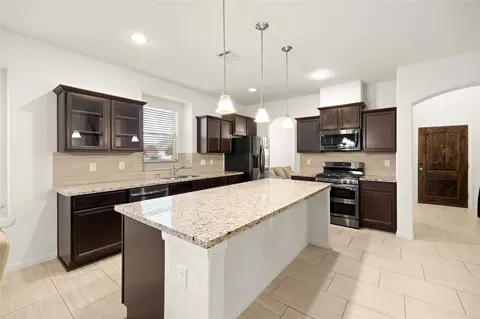 Kitchen - 5415 Nero Lake Dr, Katy, TX 77449 photo 1 of 2
