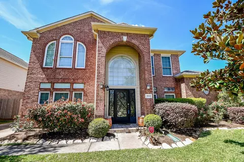2910 Clayton Ridge Ct, Houston, TX 77082