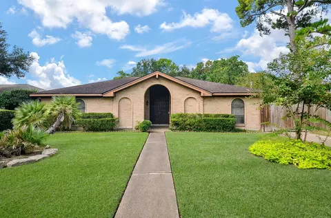 306 Partridge Ln, Houston, TX 77060