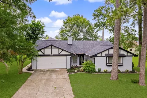 327 Fir Ridge Dr, Huffman, TX 77336