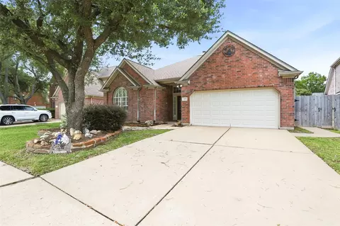12115 Canyon Glen Dr, Houston, TX 77095