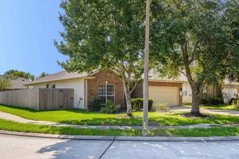 6707 River Ridge Ln, Dickinson, TX 77539