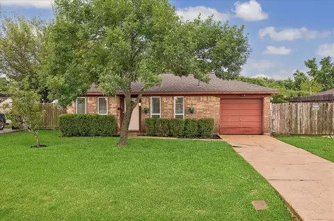 1122 Sunny Dr, Houston, TX 77037