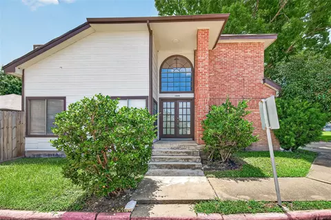 13823 Royal Oak St, Houston, TX 77083