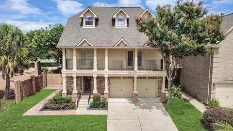 3611 Royal Royce Dr, Houston, TX 77042
