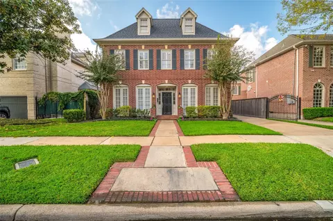 6130 Annapolis St, West University Place, TX 77005