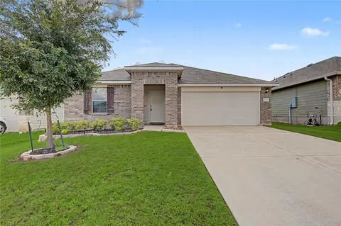 118 Barton Creek Dr, Huntsville, TX 77340